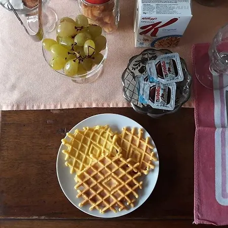 Le Stanze Di Bruno Bed & Breakfast 4*